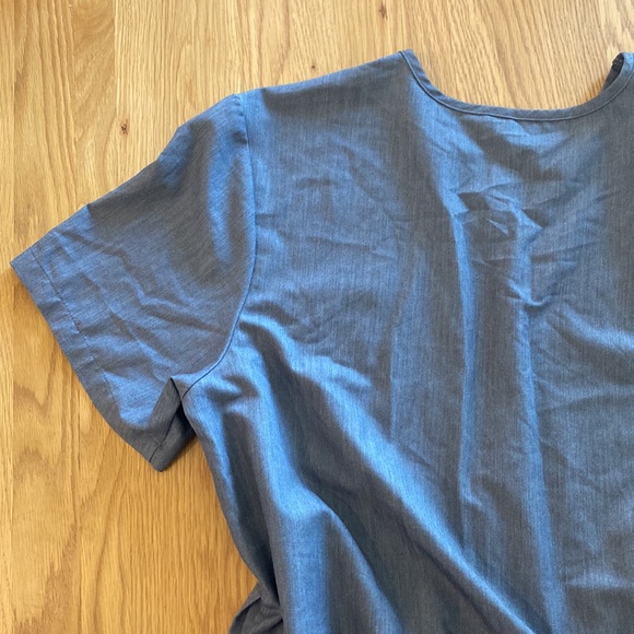 Men’s FIGS Chisec Scrub Top size XXL Graphite gray - Picture 10 of 11